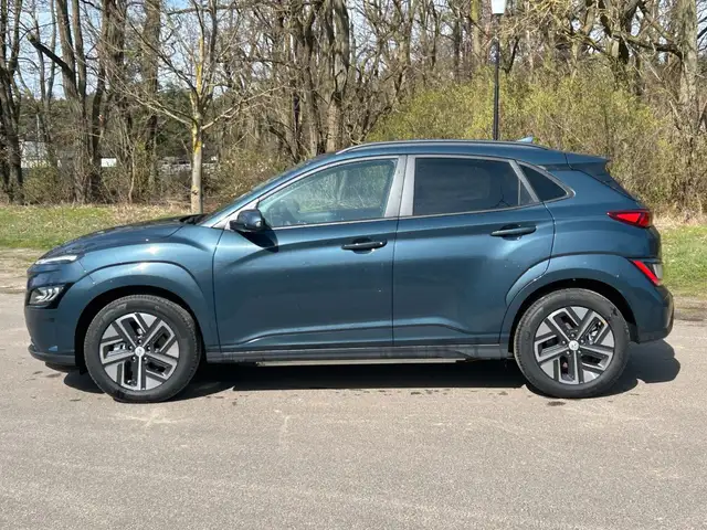 Hyundai Kona view 7