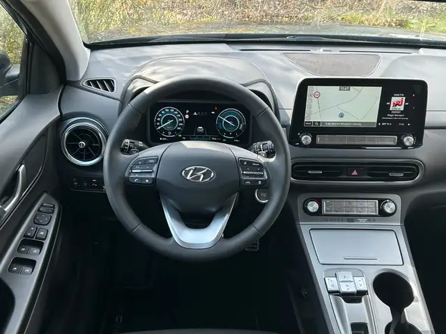 Hyundai Kona view 11