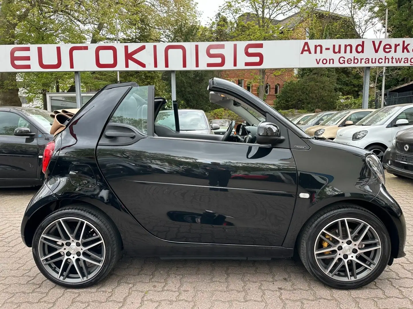 smart forTwo fortwo Cabrio BRABUS Xcl DCT*LEDER*NAVI*JBL*KAM* Negro - 2