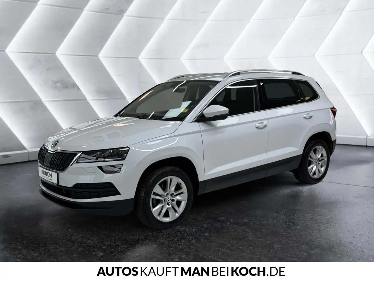 Skoda Karoq 1.5 TSI ACT Style NAVI el.Hklappe Bluetooth Wit - 2