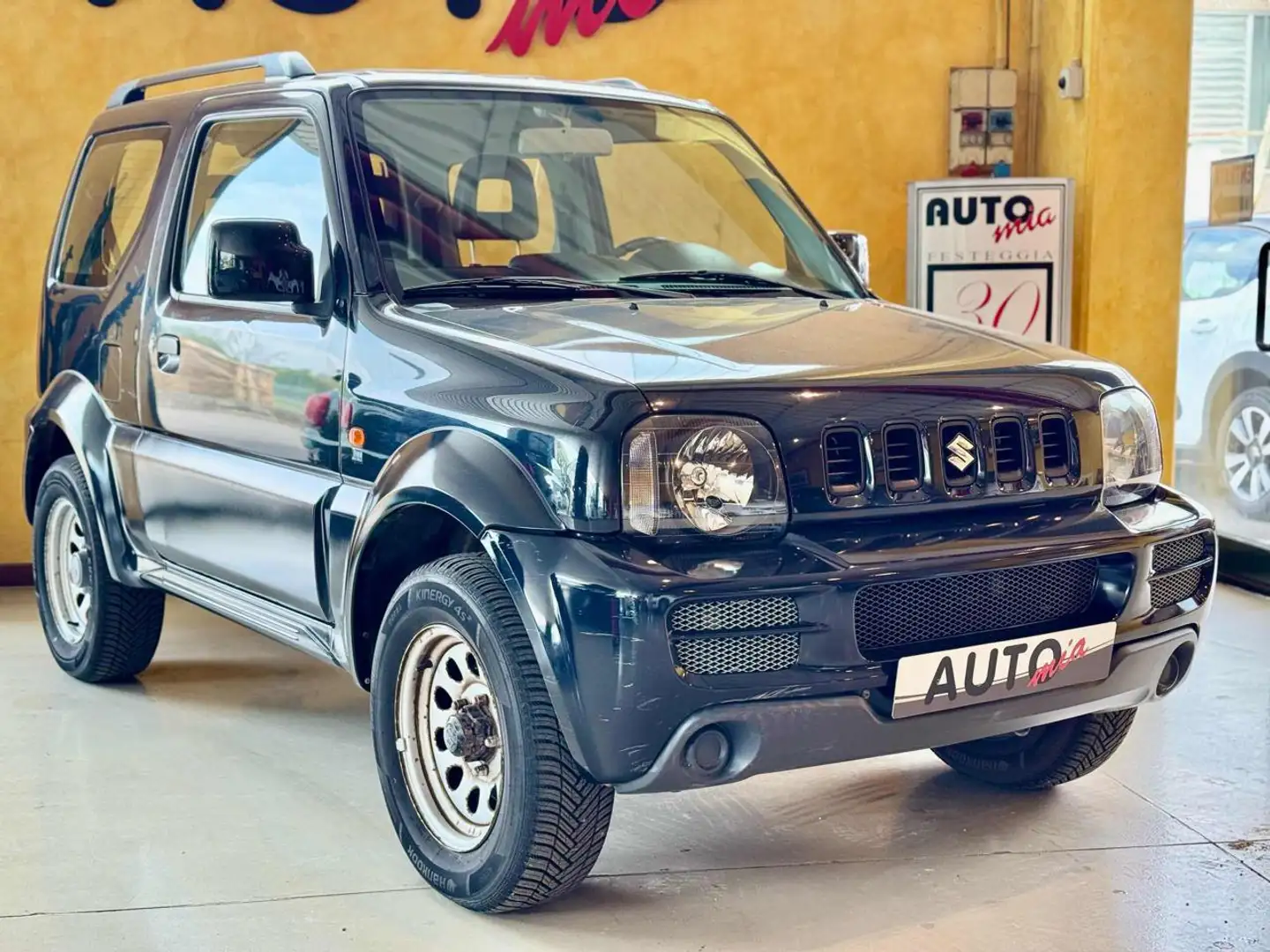 Suzuki Jimny 1.3i 16V cat 4WD JLX Negro - 2