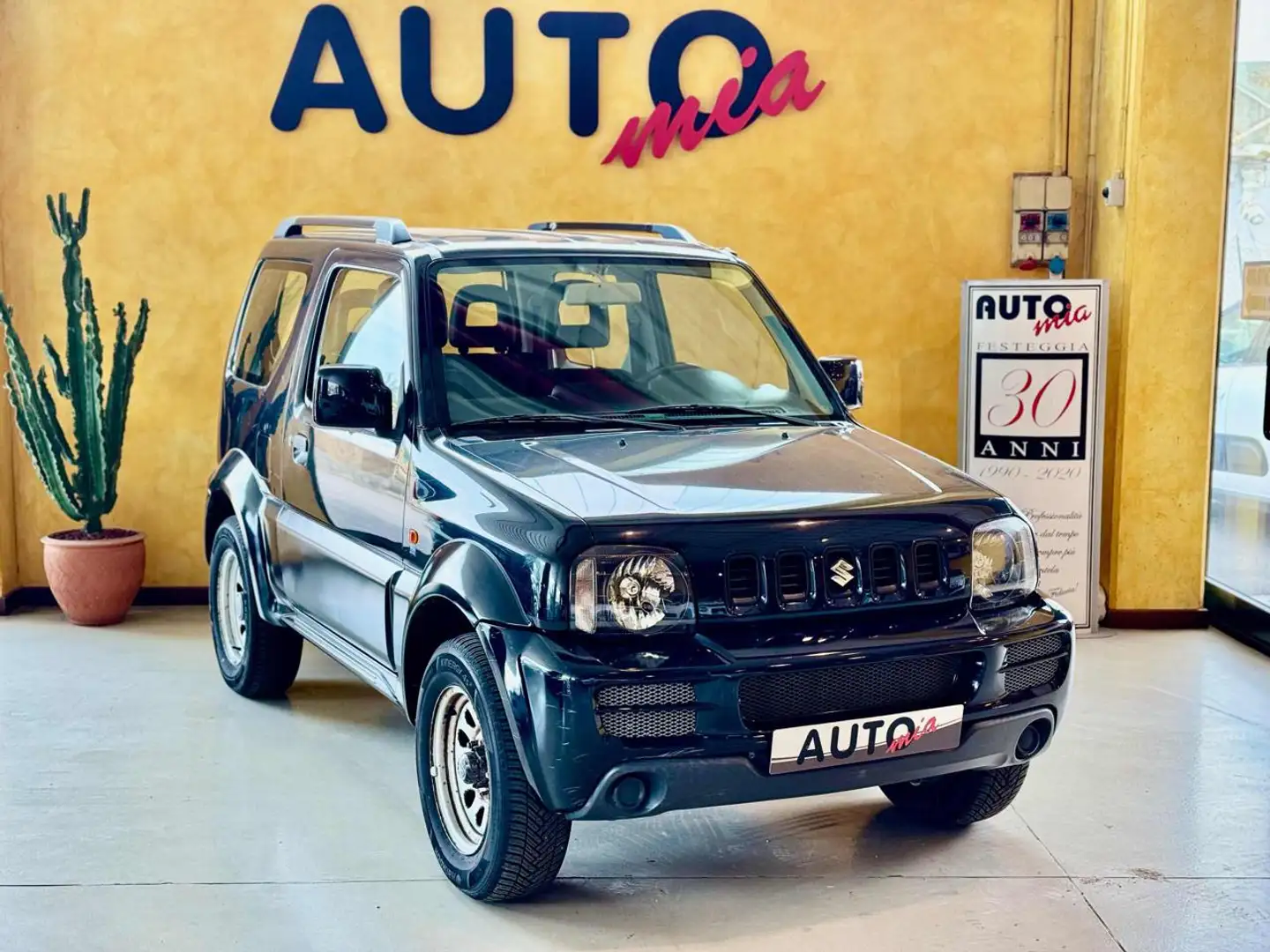 Suzuki Jimny 1.3i 16V cat 4WD JLX Negro - 1
