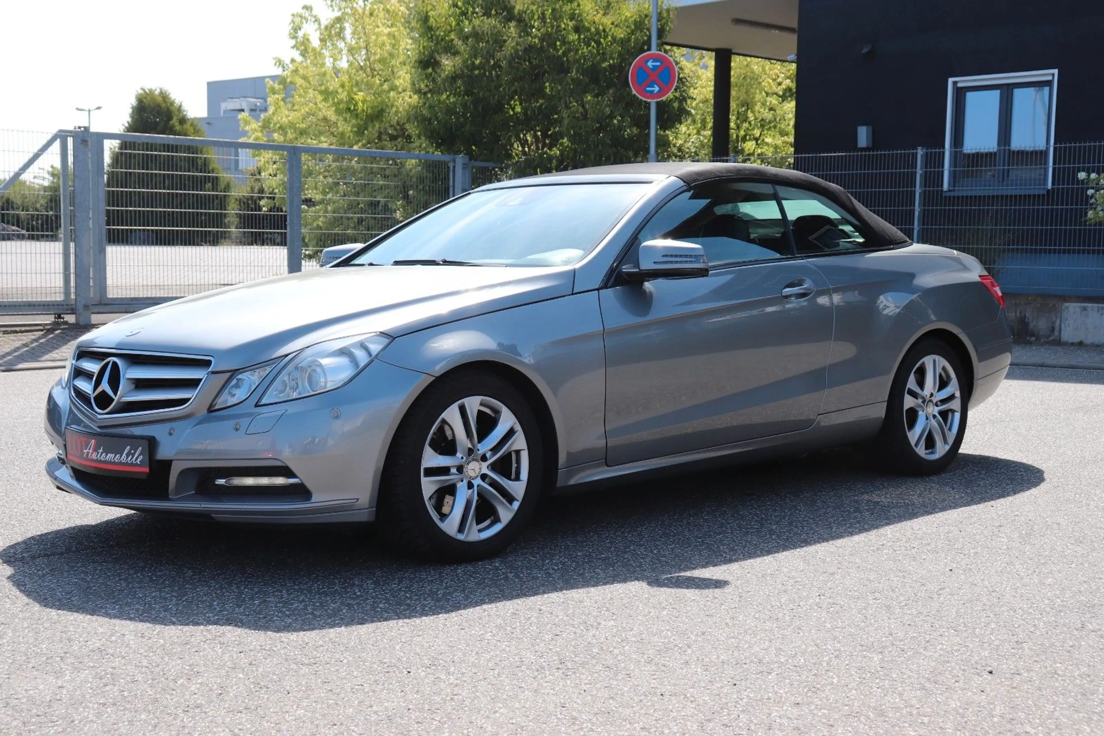 Mercedes-Benz E 350 E Cabrio CDI BlueEfficiency