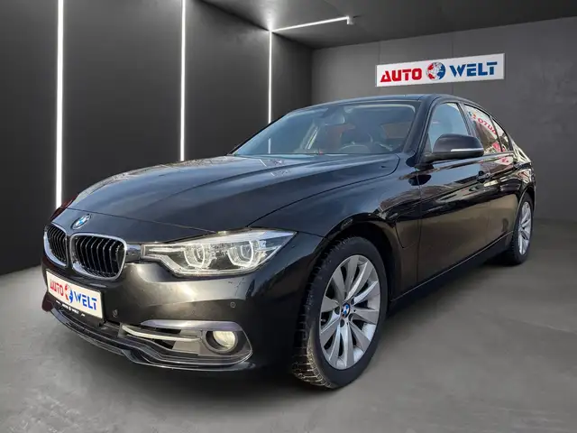 BMW 330 e iPerformance Advantage Aut. LED Navi PDC