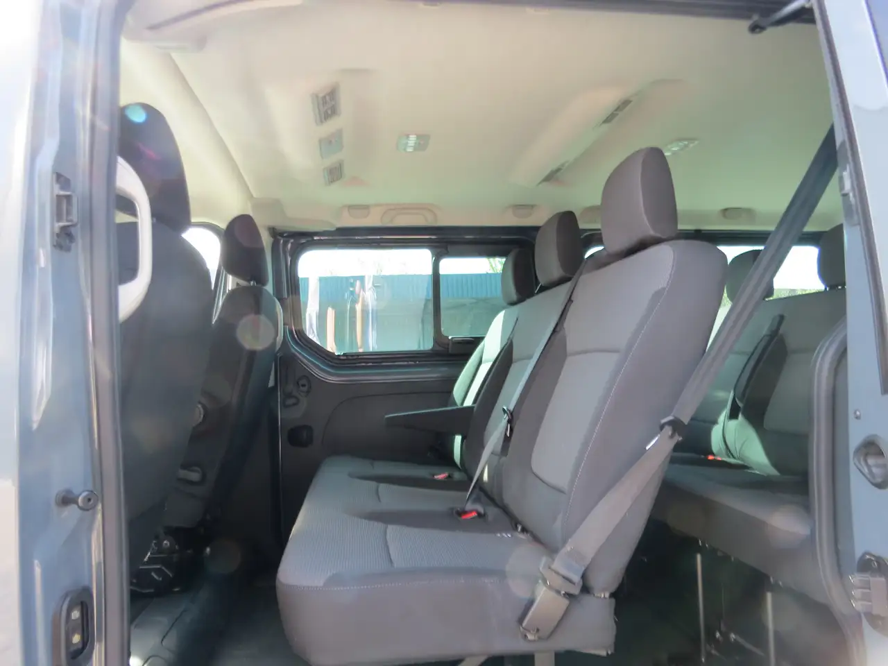 Nissan Primastar Primastar Tekna L2H1 Aut 8 Plaatsen 13