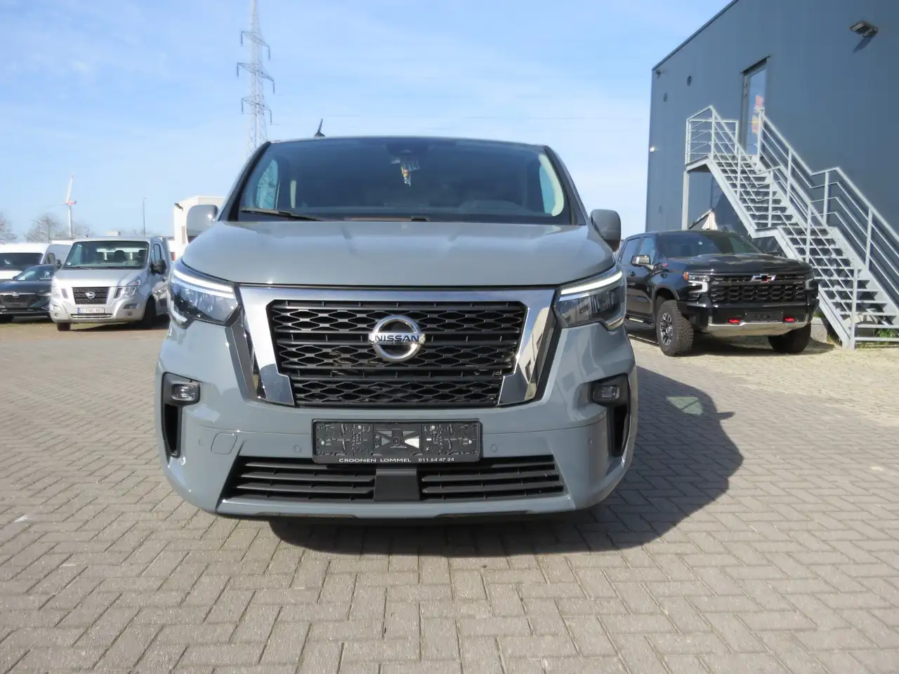 Nissan Primastar Primastar Tekna L2H1 Aut 8 Plaatsen 2