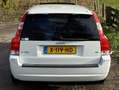 Volvo V70 2.4 170pk Summum Automaat/clima/elec stoel/speg+me Weiß - thumbnail 4