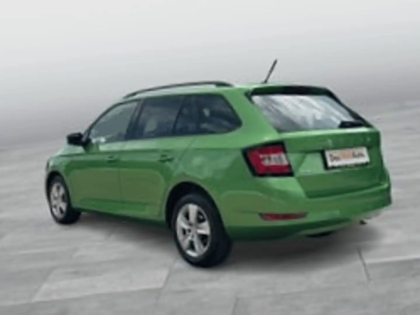 Skoda Fabia Ambition TSI Grün - 2