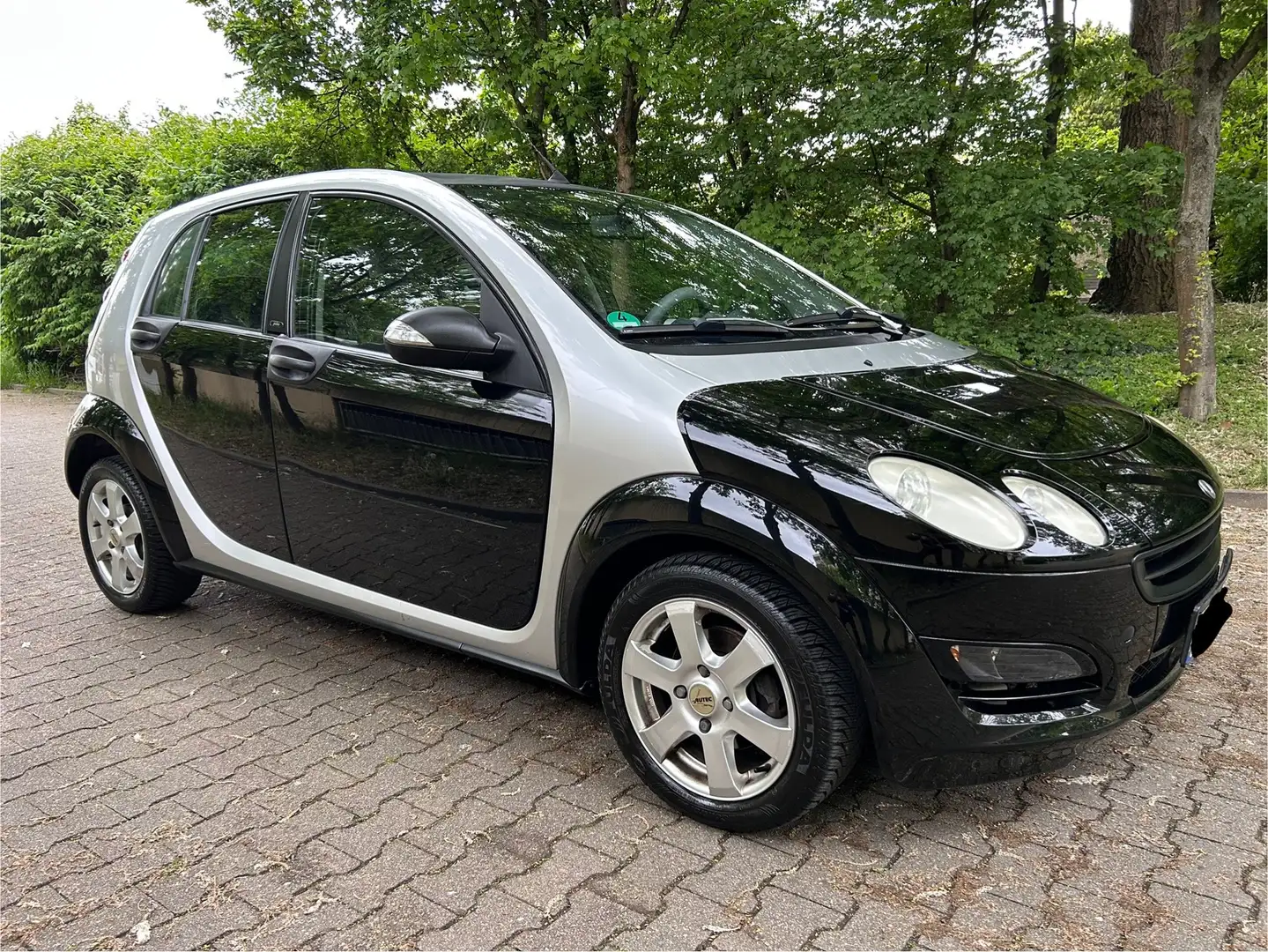 smart forFour Basis 55kW (454.030),Klima,Servo,Alu,TÜV,2-Hand Schwarz - 1