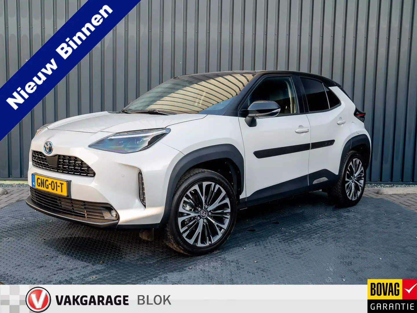 Toyota Yaris Cross 1.5 Hybrid Executive Bi-Tone | Head Up | BSM | Cam Blanc - 1