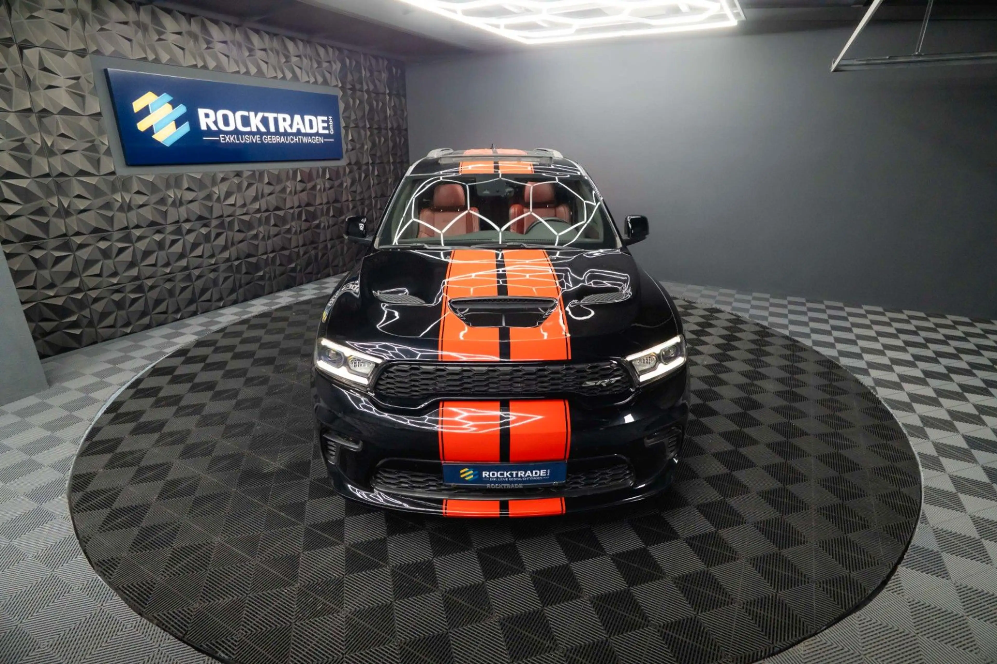 Dodge Durango 6.4 V8 SRT Performance 4x4 Night-Paket — photo 11