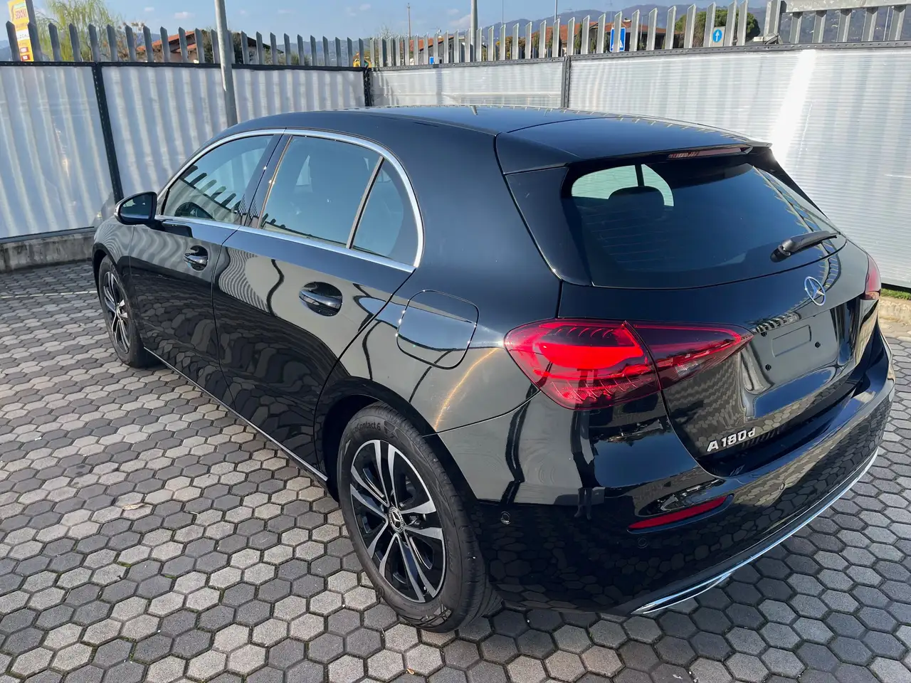 Mercedes-Benz A 180 Classe A180D Advanced auto *KM0, NEOPATENTATI* 4