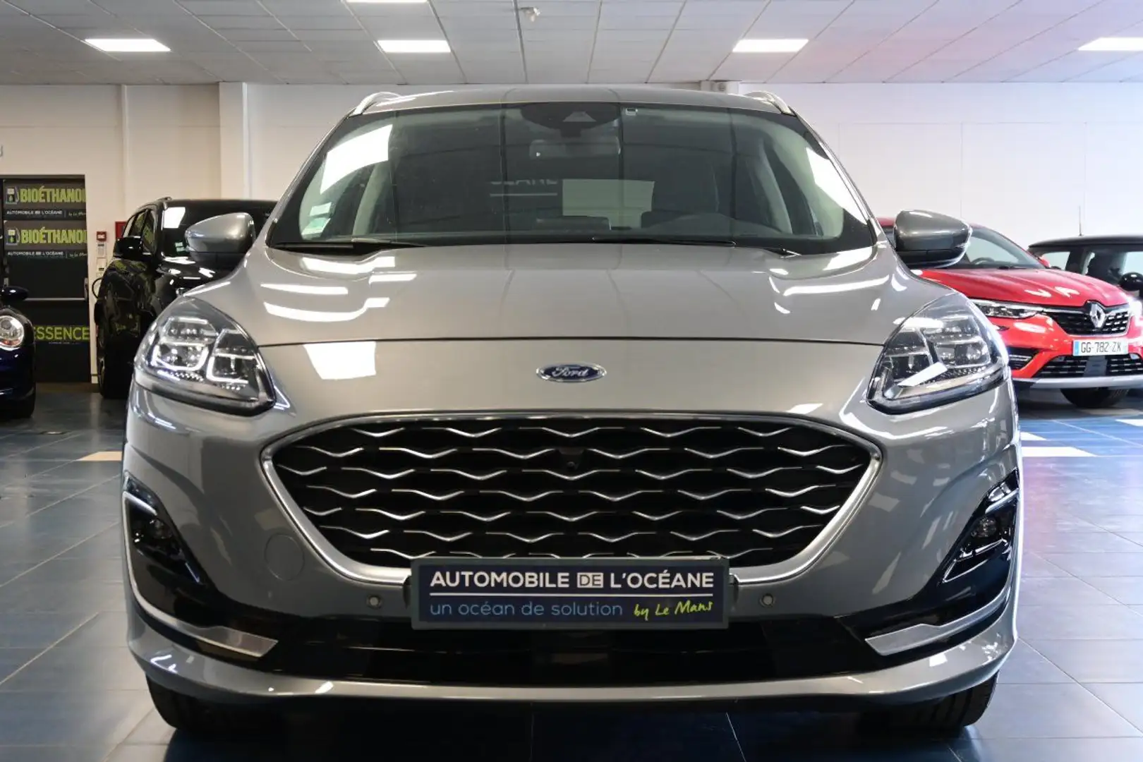 Ford Kuga 2.5 Duratec 225 ch PHEV e-CVT Vignale Gris - 2