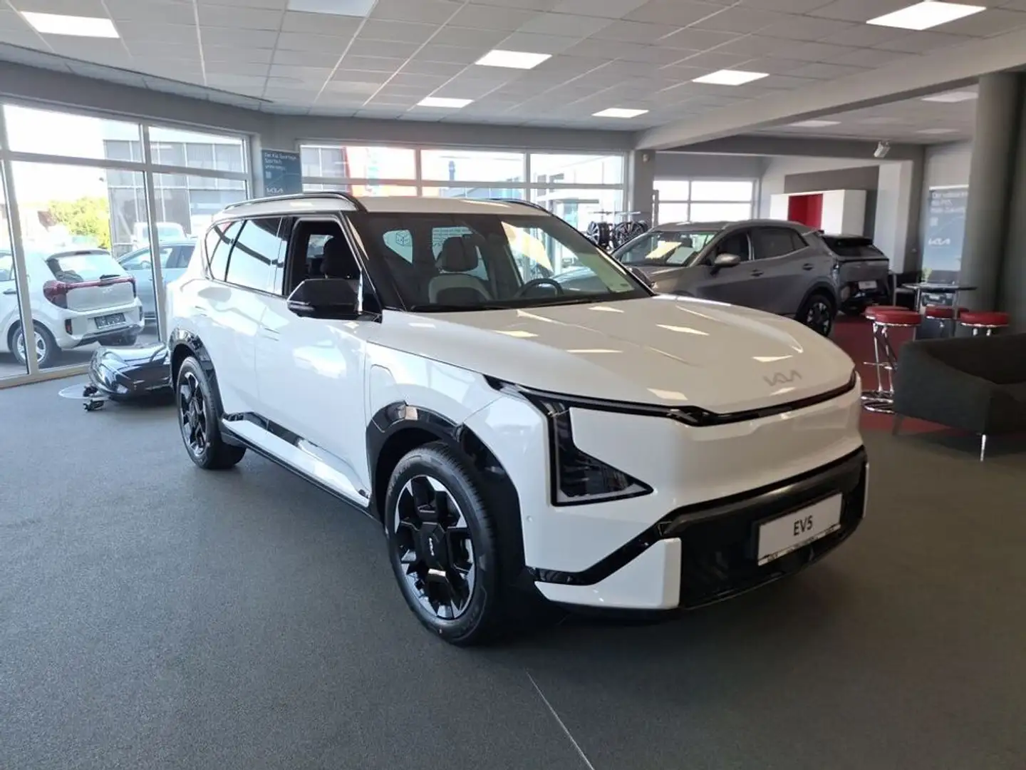 Kia EV5 FWD 81,4kWh GT-Line Weiß - 2