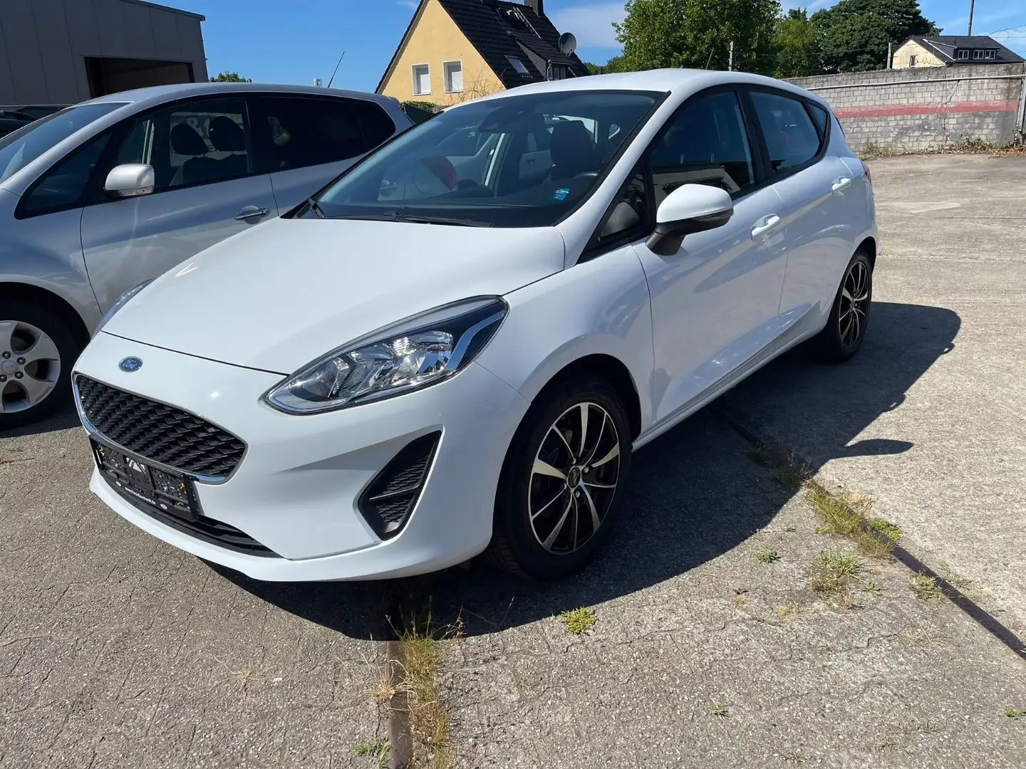 Ford Fiesta Trend 1.1 orig.46000 km Top-Zustand Blanc - 1