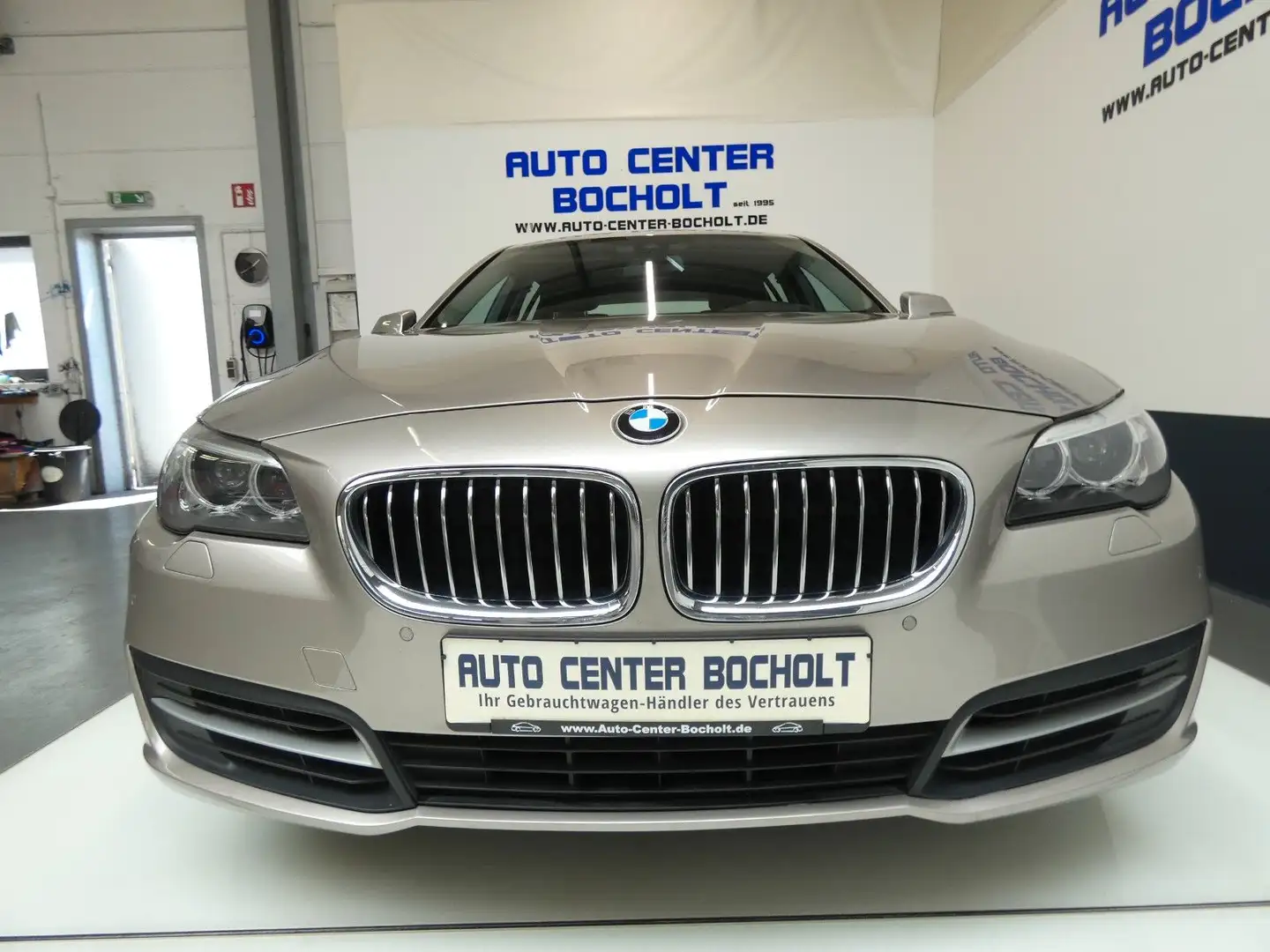 BMW 520 d*Navi*Head-Up Display*PDC - 1