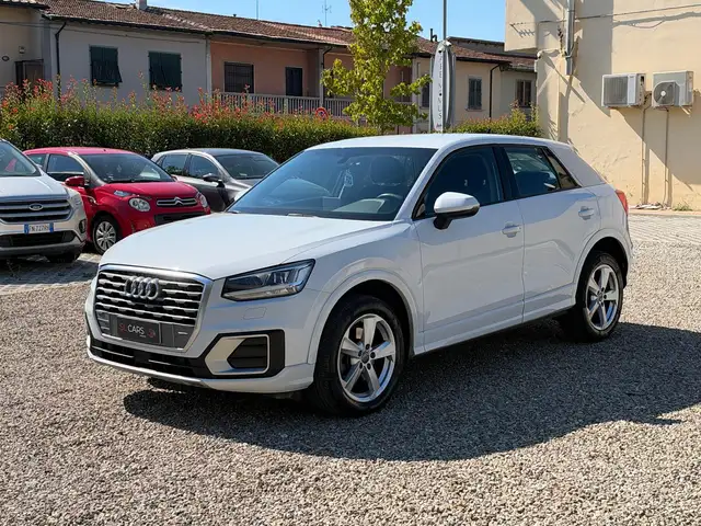 Audi Q2 Q2 30 1.6 tdi Admired s-tronic