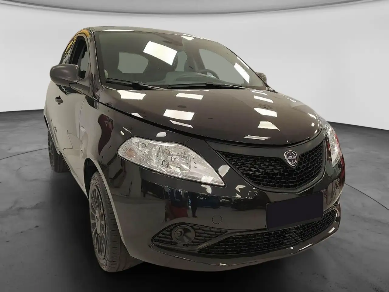 Lancia Ypsilon 2023