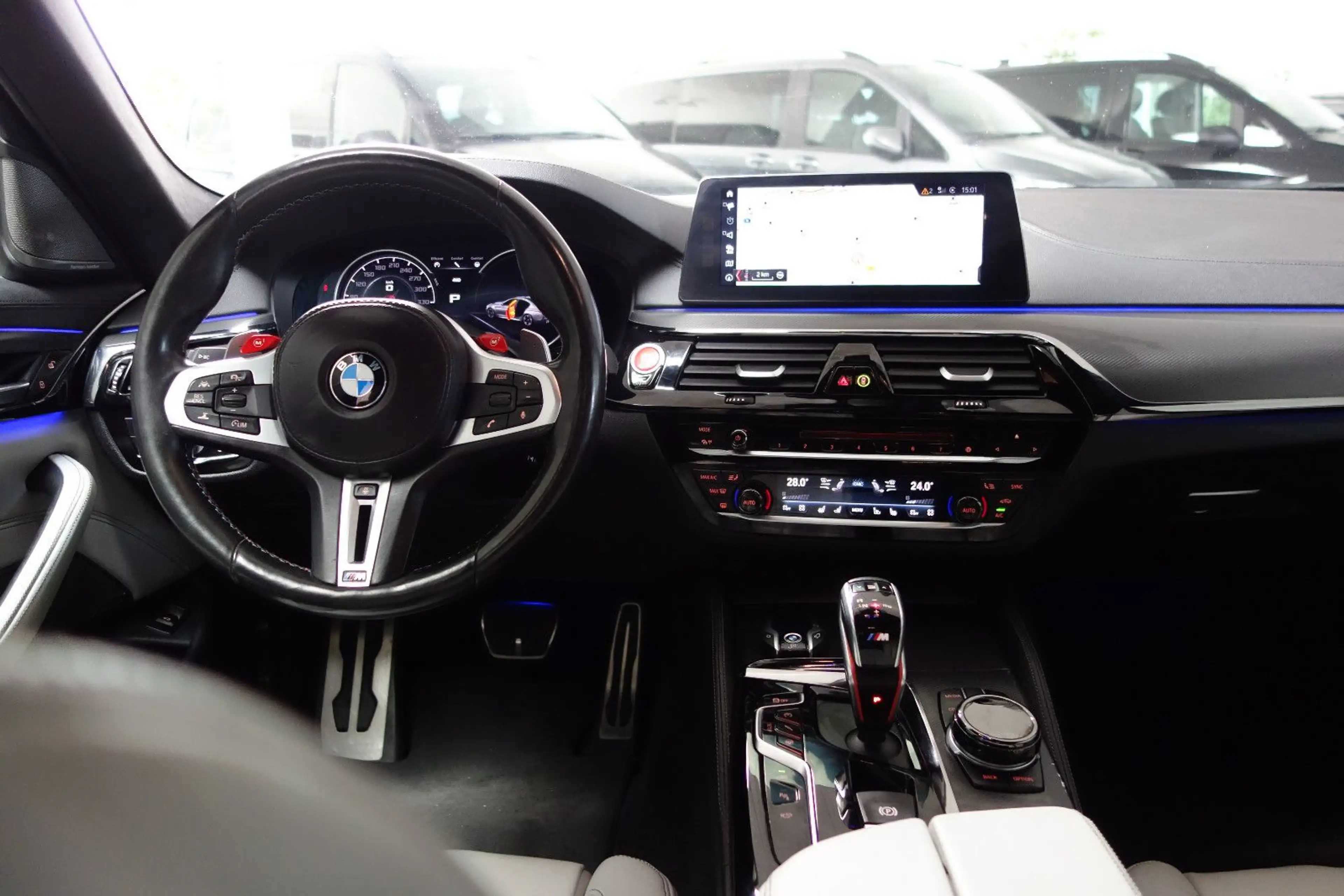 BMW M5 Limousine Performance Carbon/HUD/360°/SoftClo — photo 12