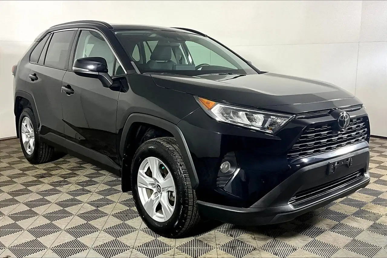 Toyota RAV 4 снимка Toyota RAV 4