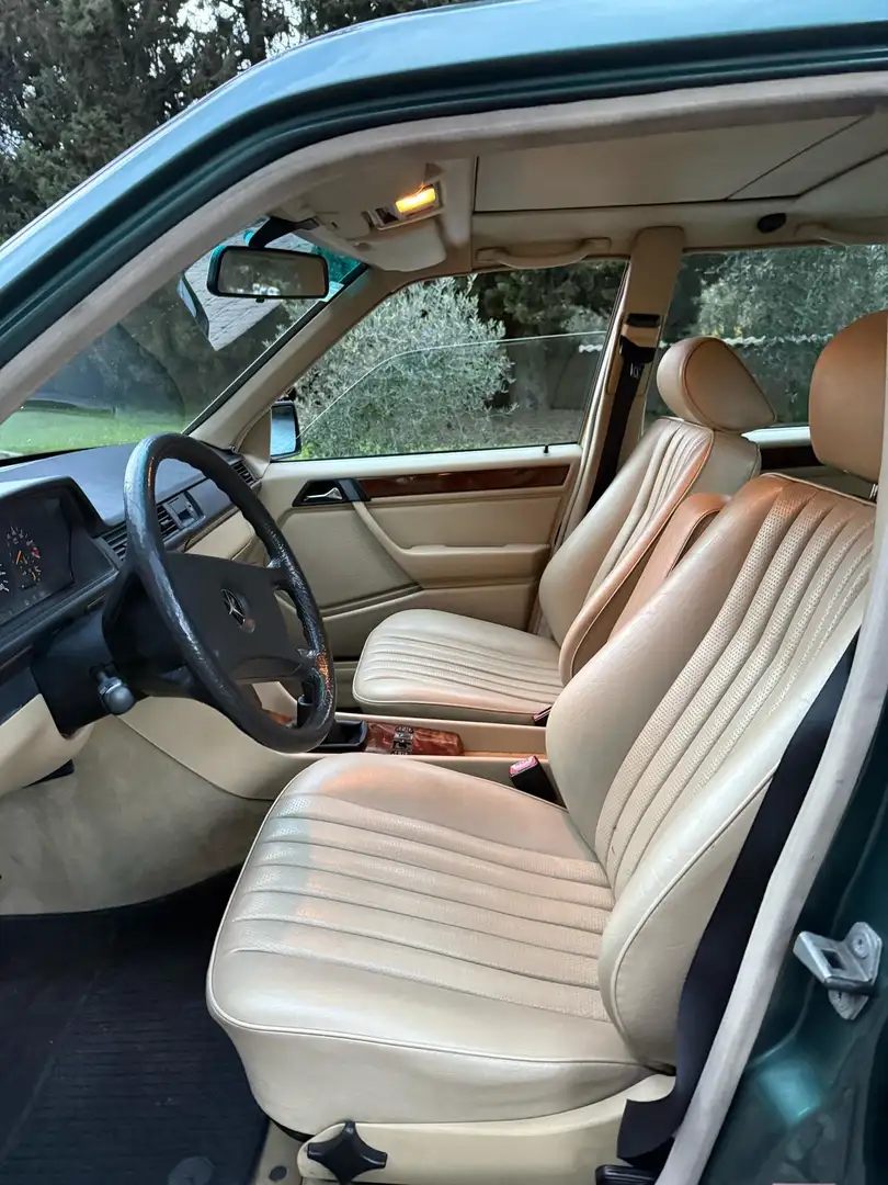 Mercedes-Benz 200 200 TE - 2