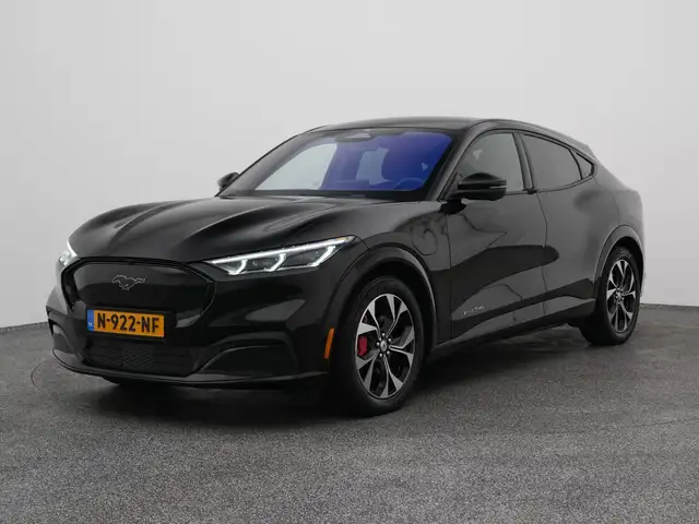 Ford Mustang Mach-E AWD 75 kWh | CAMERA | ADAPTIVE | B&O | KEYLESS | S