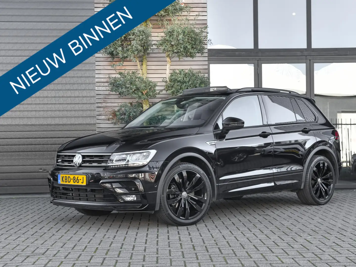 Volkswagen Tiguan 2.0 TSI 4Motion R-Line Highline Panoramadak Leer C Schwarz - 1