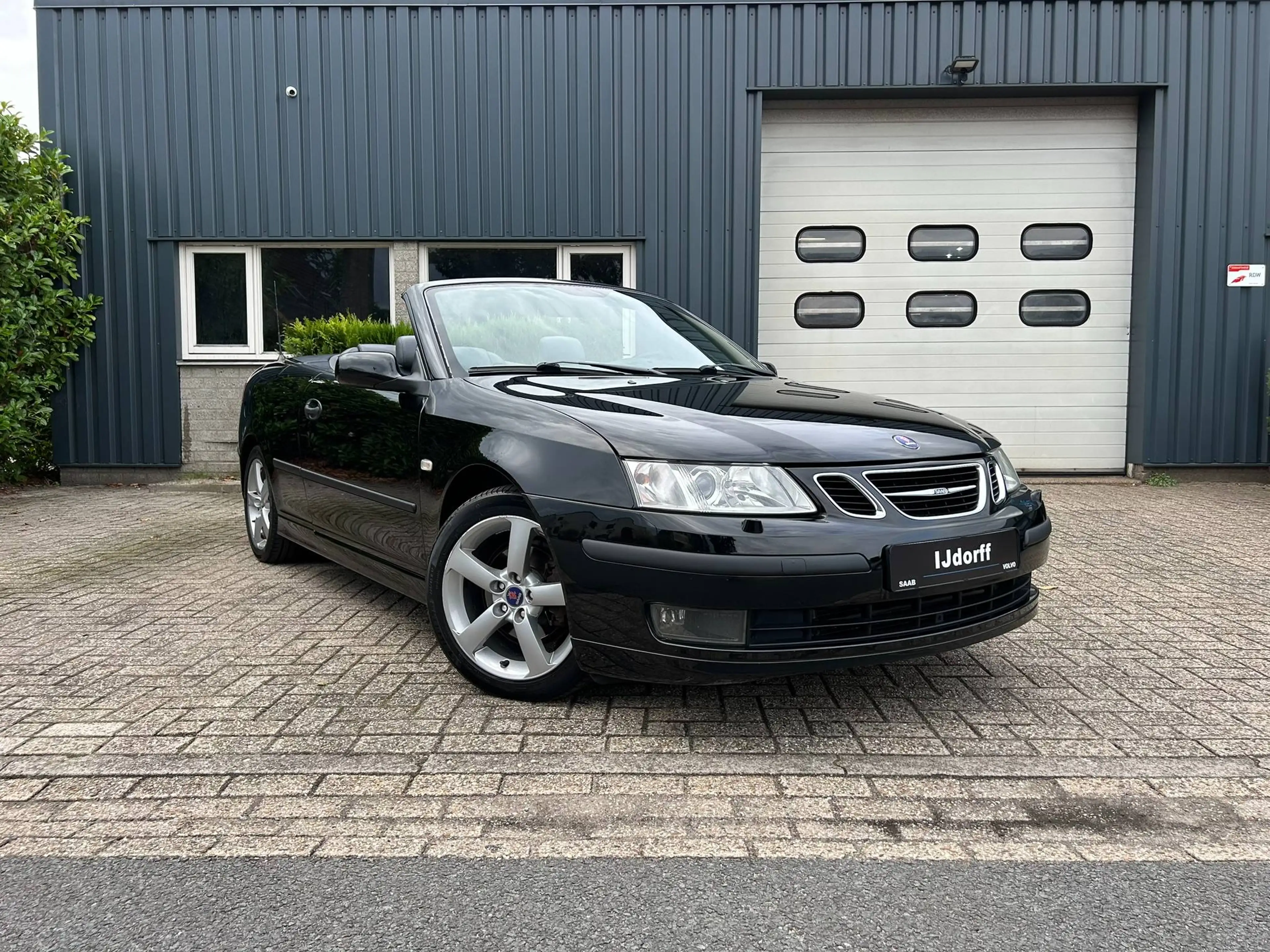 Saab 9-3 2.0t Vector Cabrio AUT Nieuwe Kap Xenon Cruise Airco — photo 8
