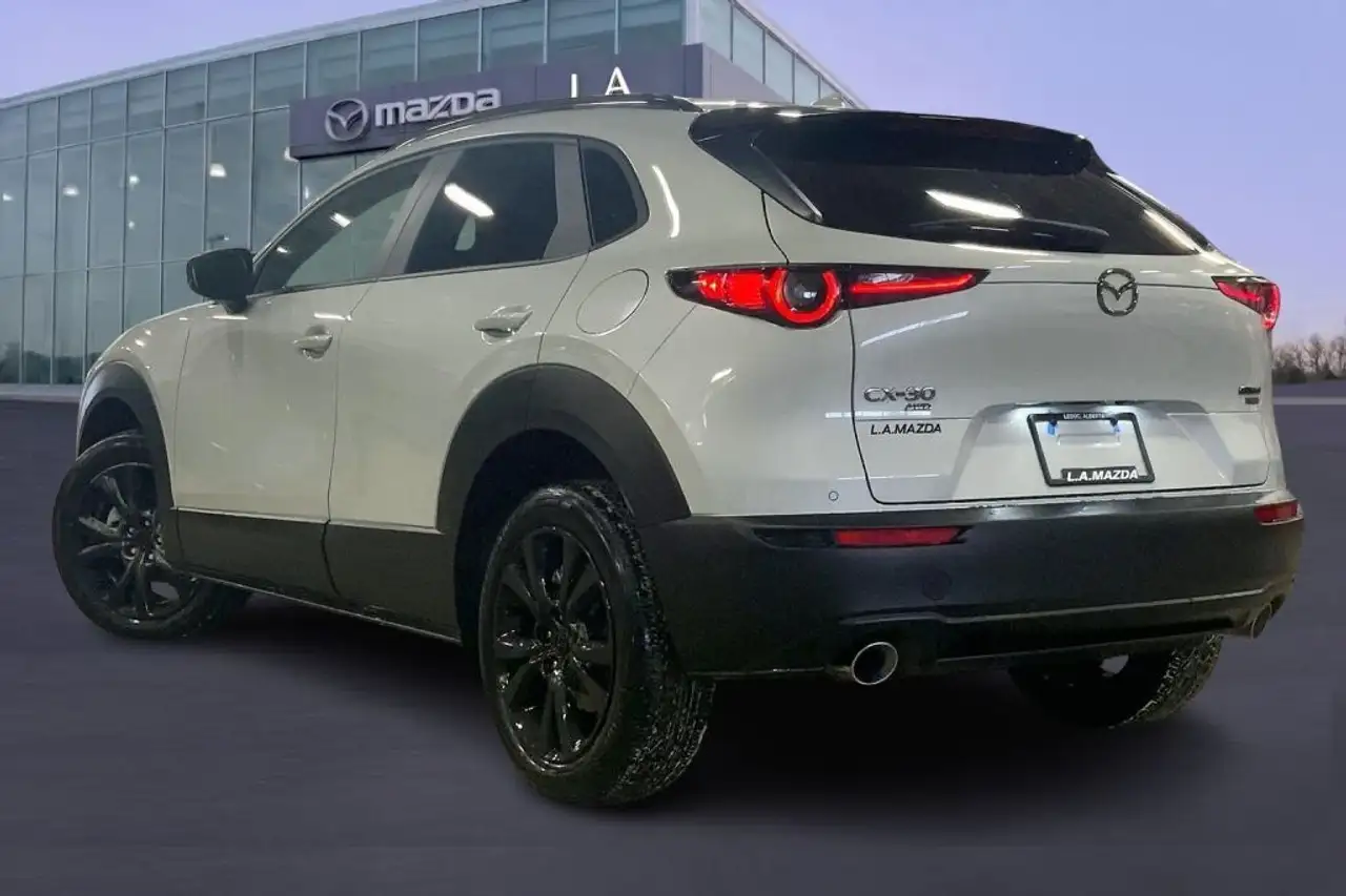 Mazda CX-30 снимка Mazda CX-30