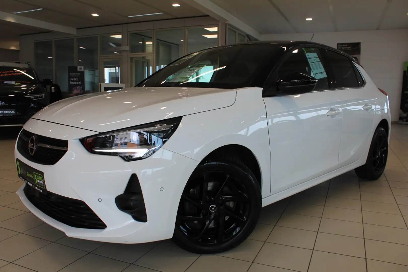 Opel Corsa 1.2 Turbo GS *LED*NAVI*PDC*DAB*SHZ* Blanc - 2