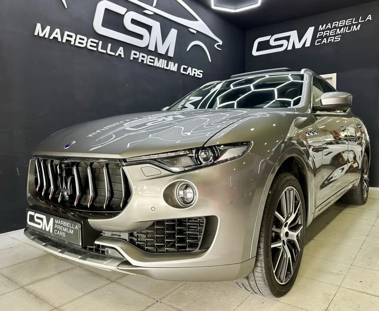 Maserati Levante 430 S Aut. Gris - 1