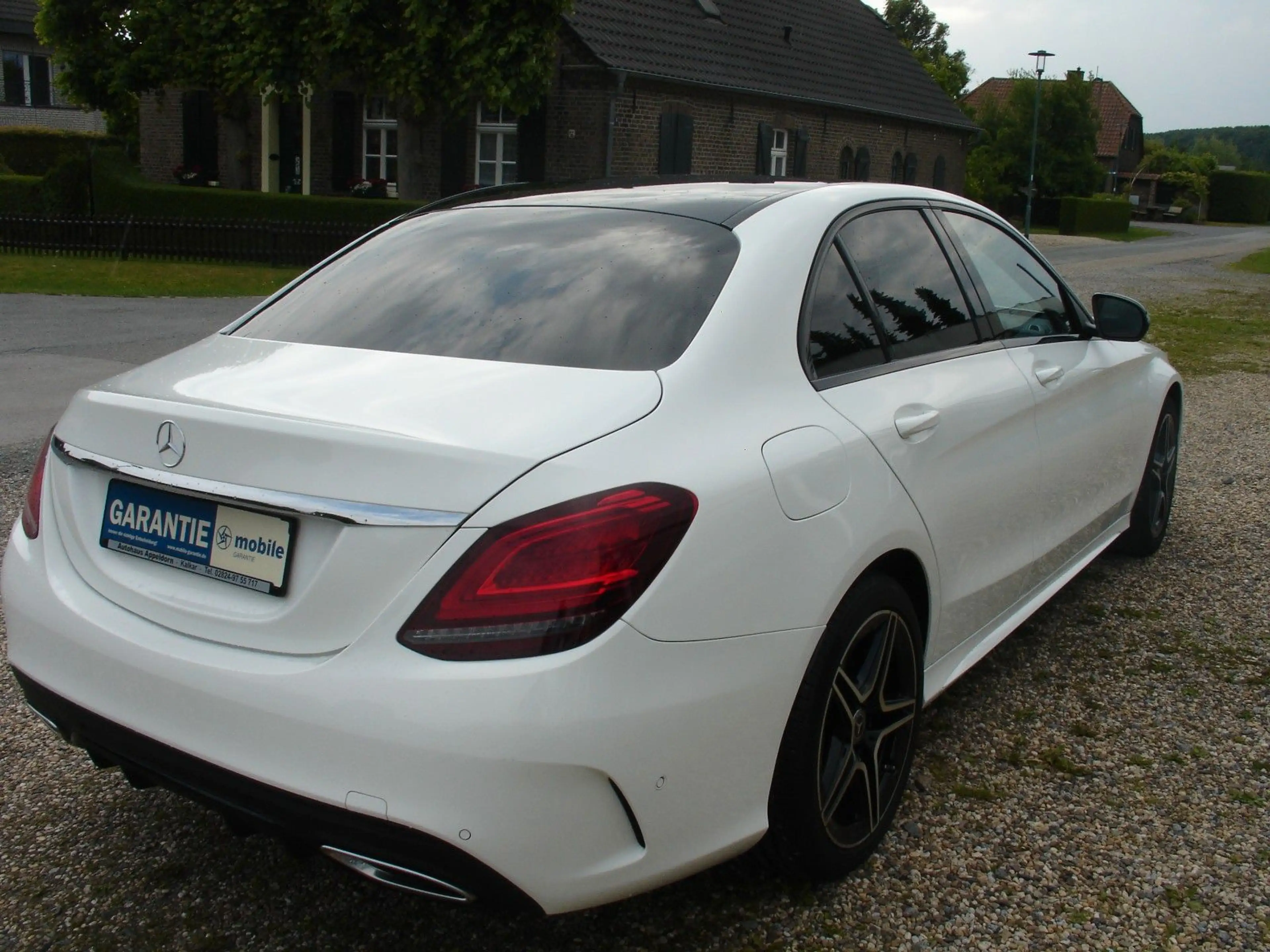 Mercedes-Benz C 400 C -Klasse Lim. C 400 4Matic Garantie 3/26 — photo 5