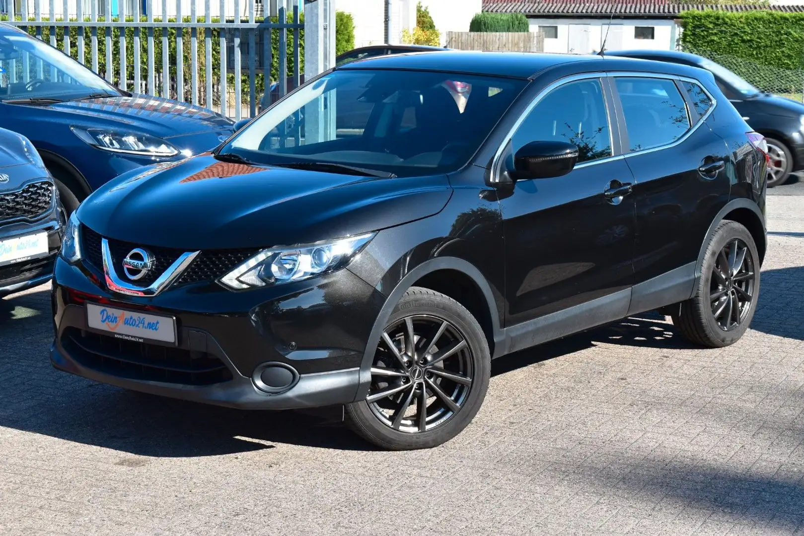 Nissan Qashqai Visia 1.Hand|Klima|PDC|Tempo|AHK|LED|BT - 1
