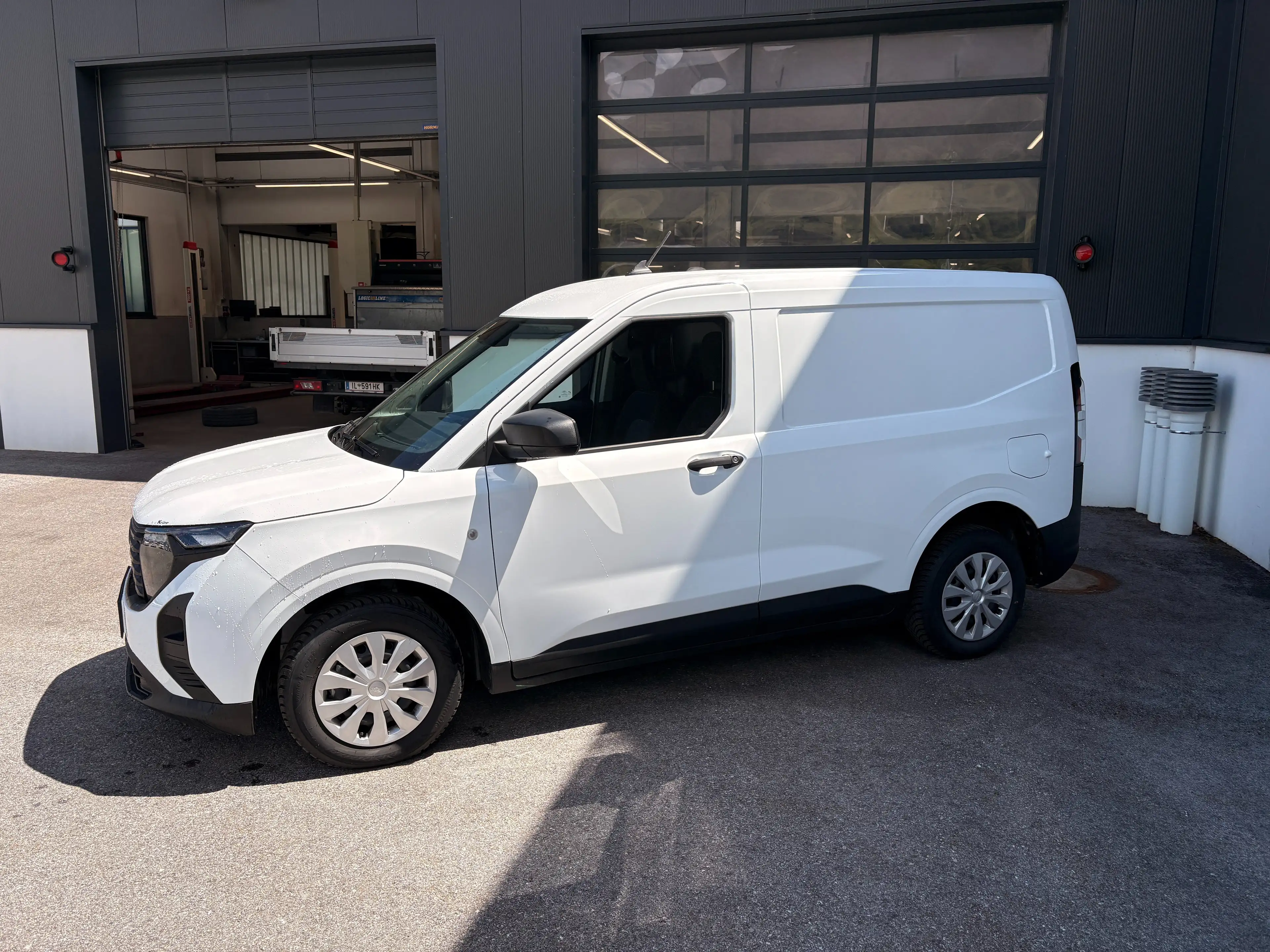 Ford Courier Trend — photo 2