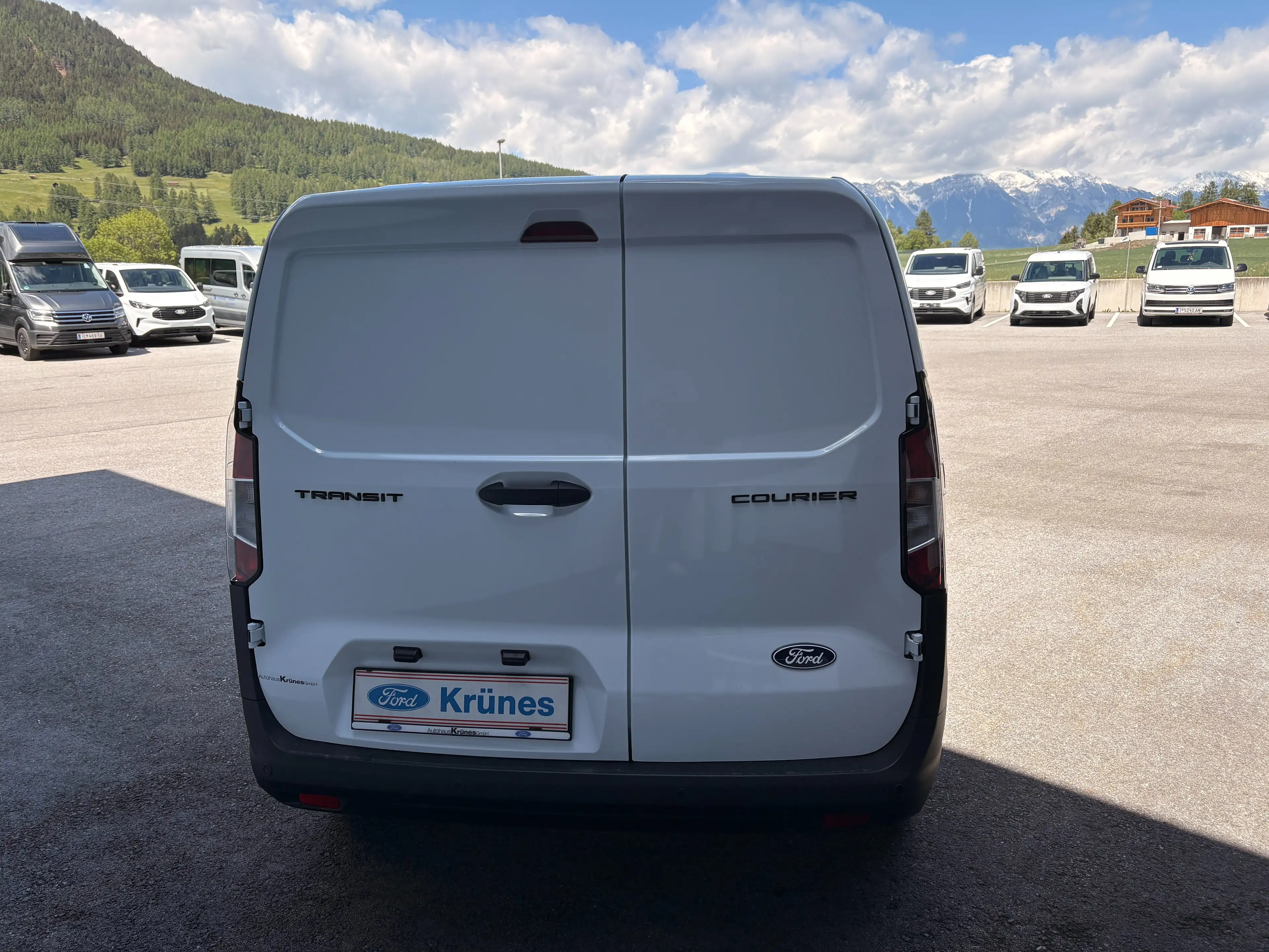 Ford Courier Trend — photo 4