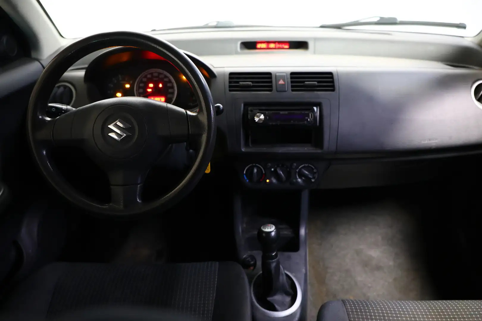 Suzuki Swift 1.3 GLS NL-Auto AIRCO INRUILKOOPJE '06 Grijs - 2