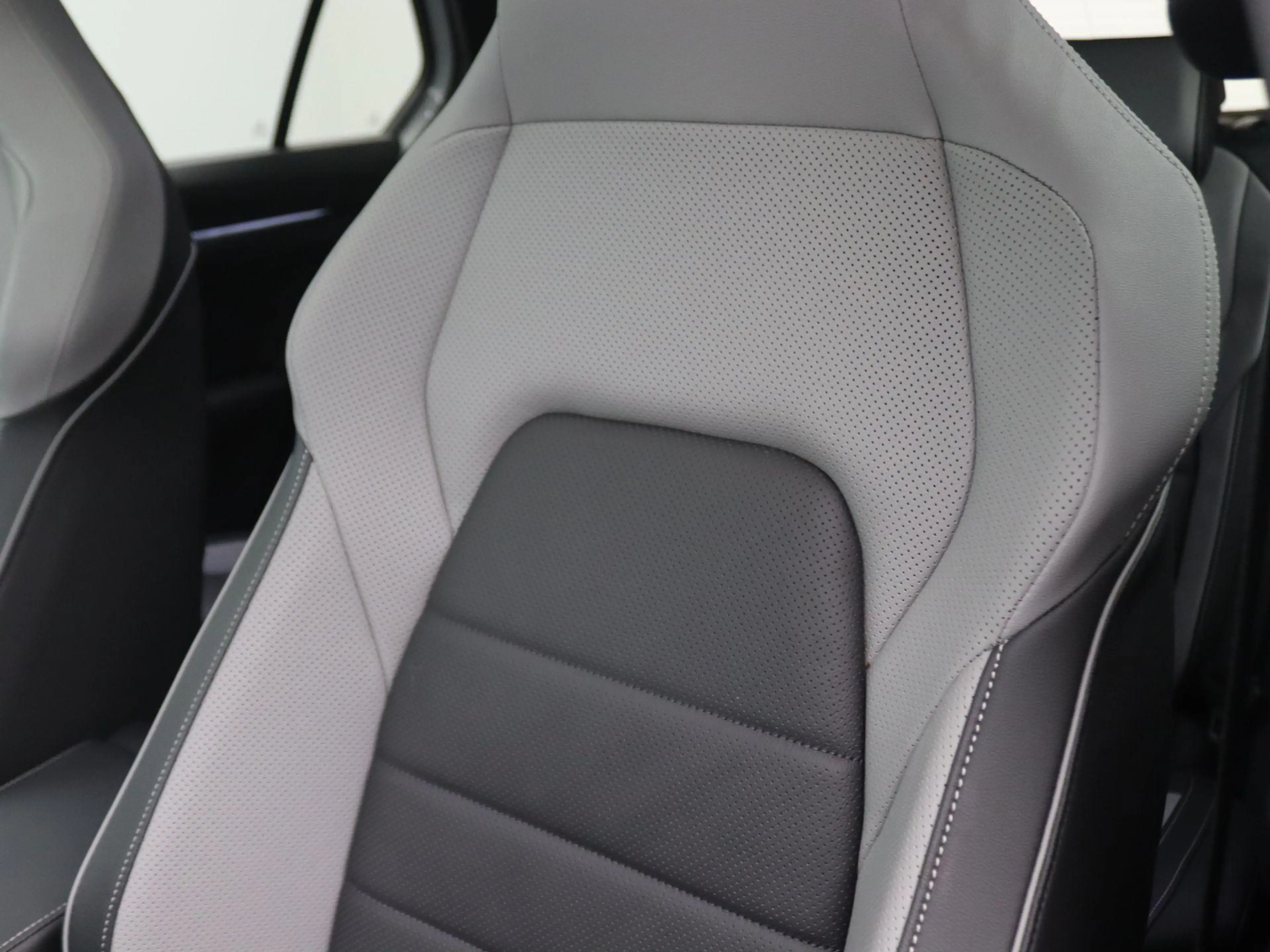 Volkswagen Golf GTE 1.5 eHybrid 272 PK DSG Black style, Leder, Trekhaa — photo 37
