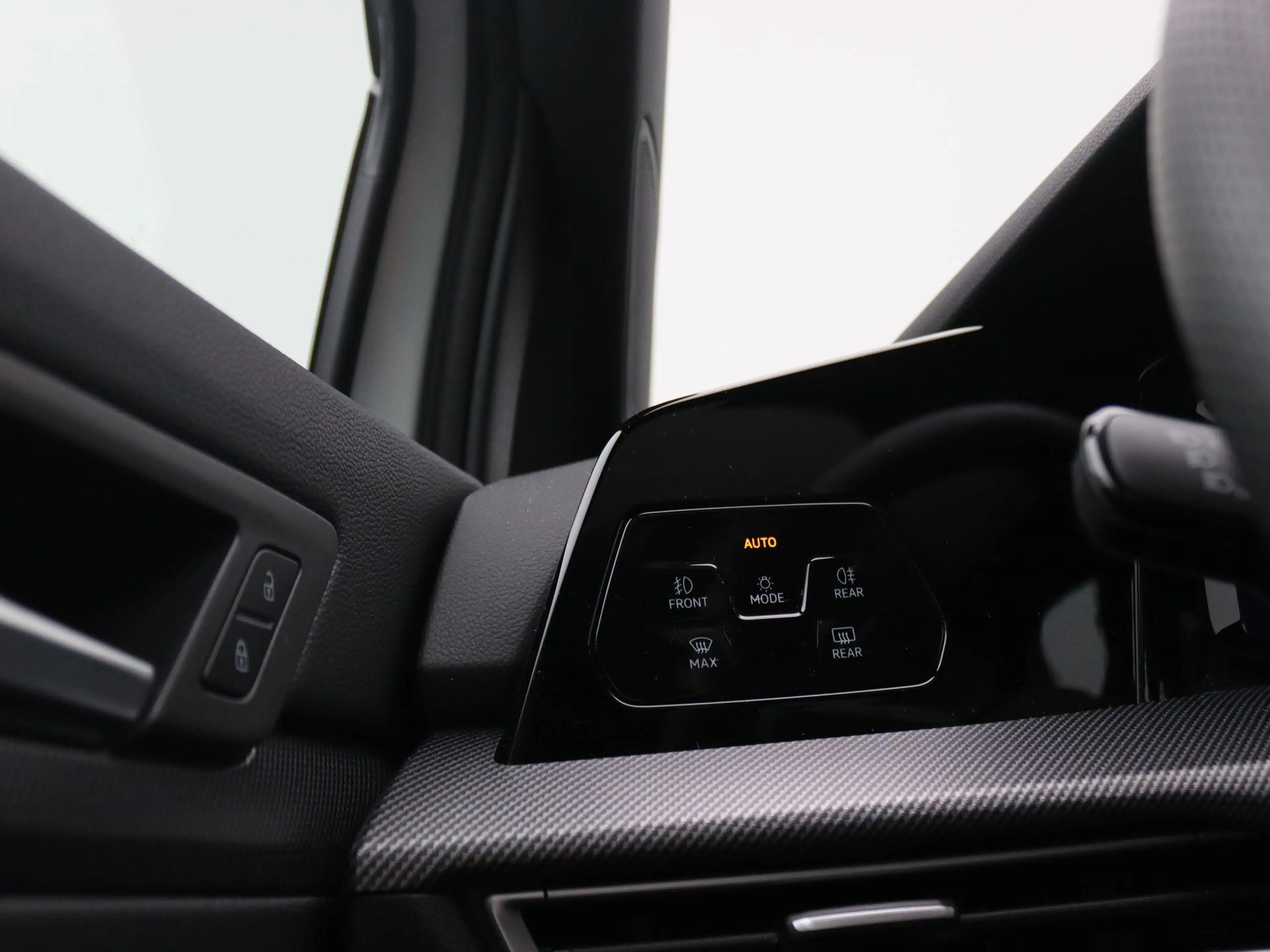 Volkswagen Golf GTE 1.5 eHybrid 272 PK DSG Black style, Leder, Trekhaa — photo 38