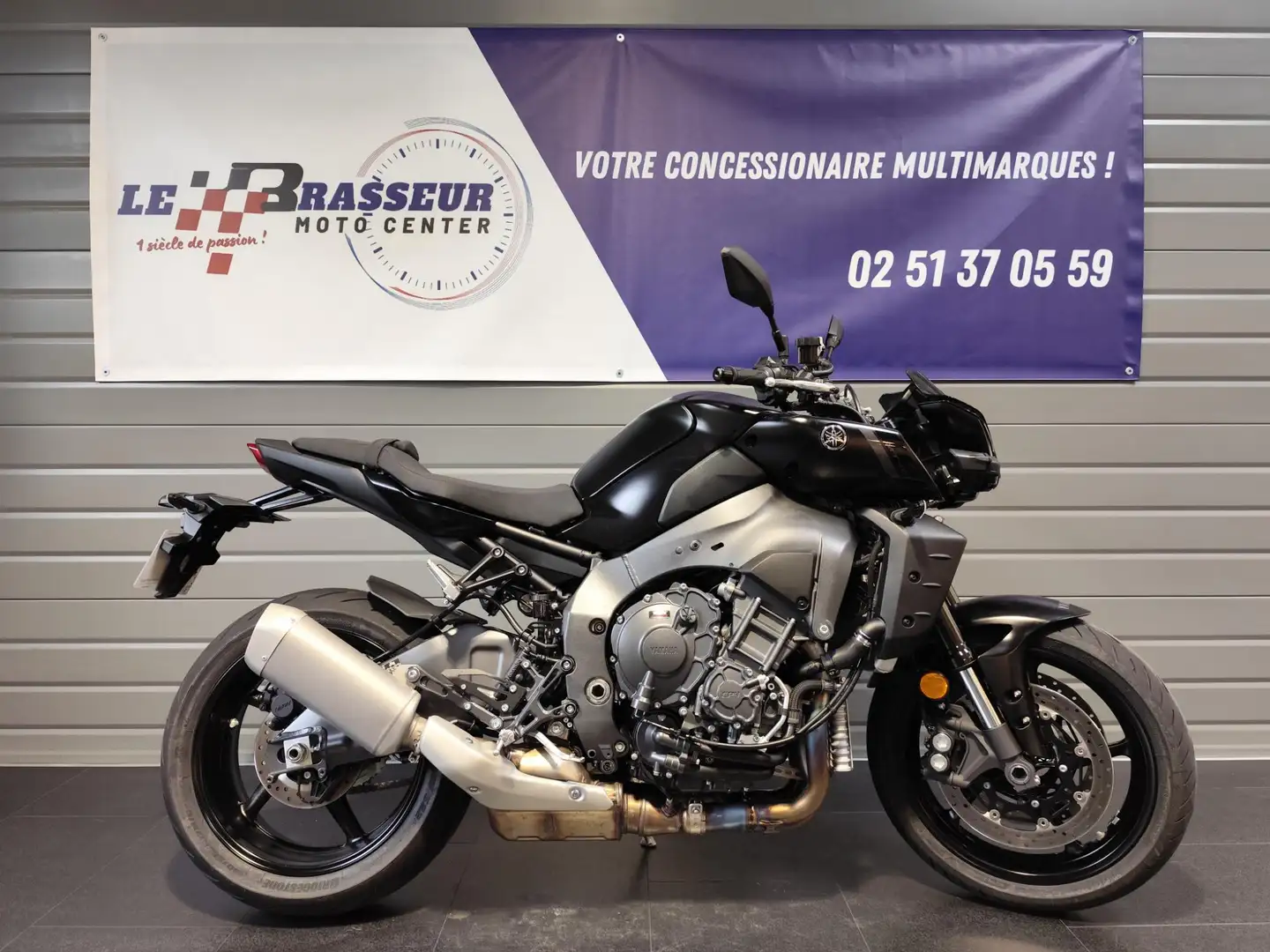 Yamaha MT-10 Fekete - 1