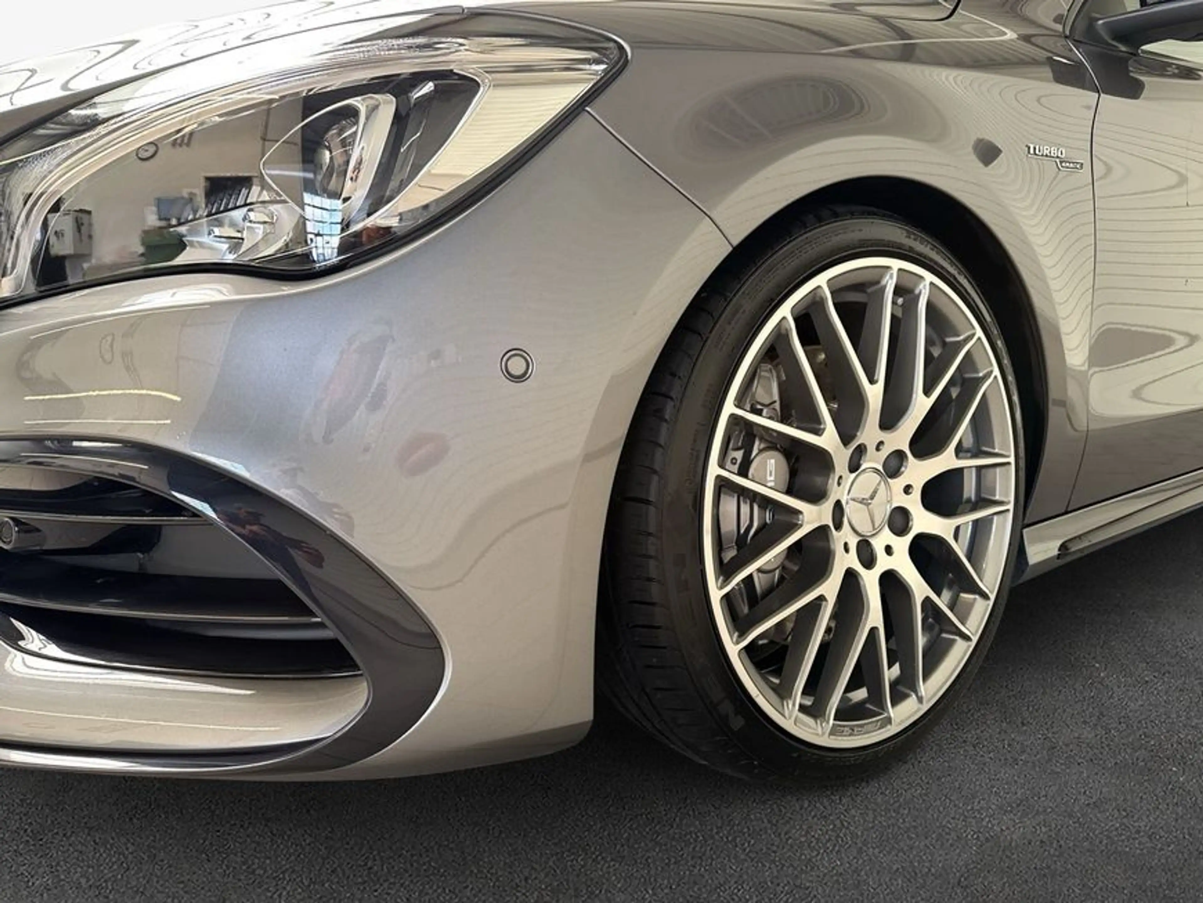 Mercedes-Benz CLA 45 AMG CLA — photo 6