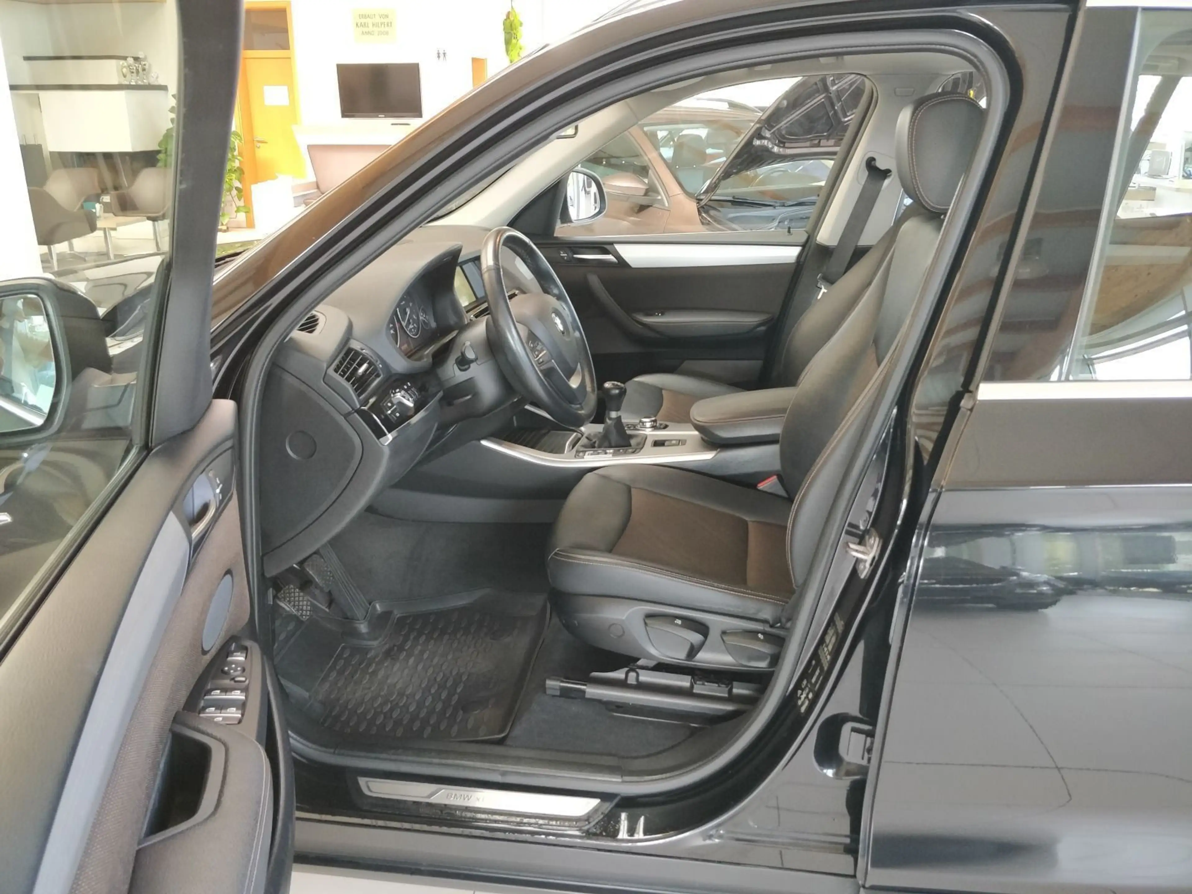 BMW X3 xDrive 20d 190PS AHK RFK 18"ALU LEDER NAVI KL — photo 9