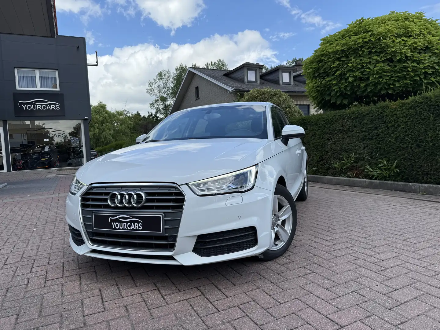 Audi A1 A1 Sportback 1.4 TFSI Sport * LED * GPS * TREKHAAK Blanc - 1