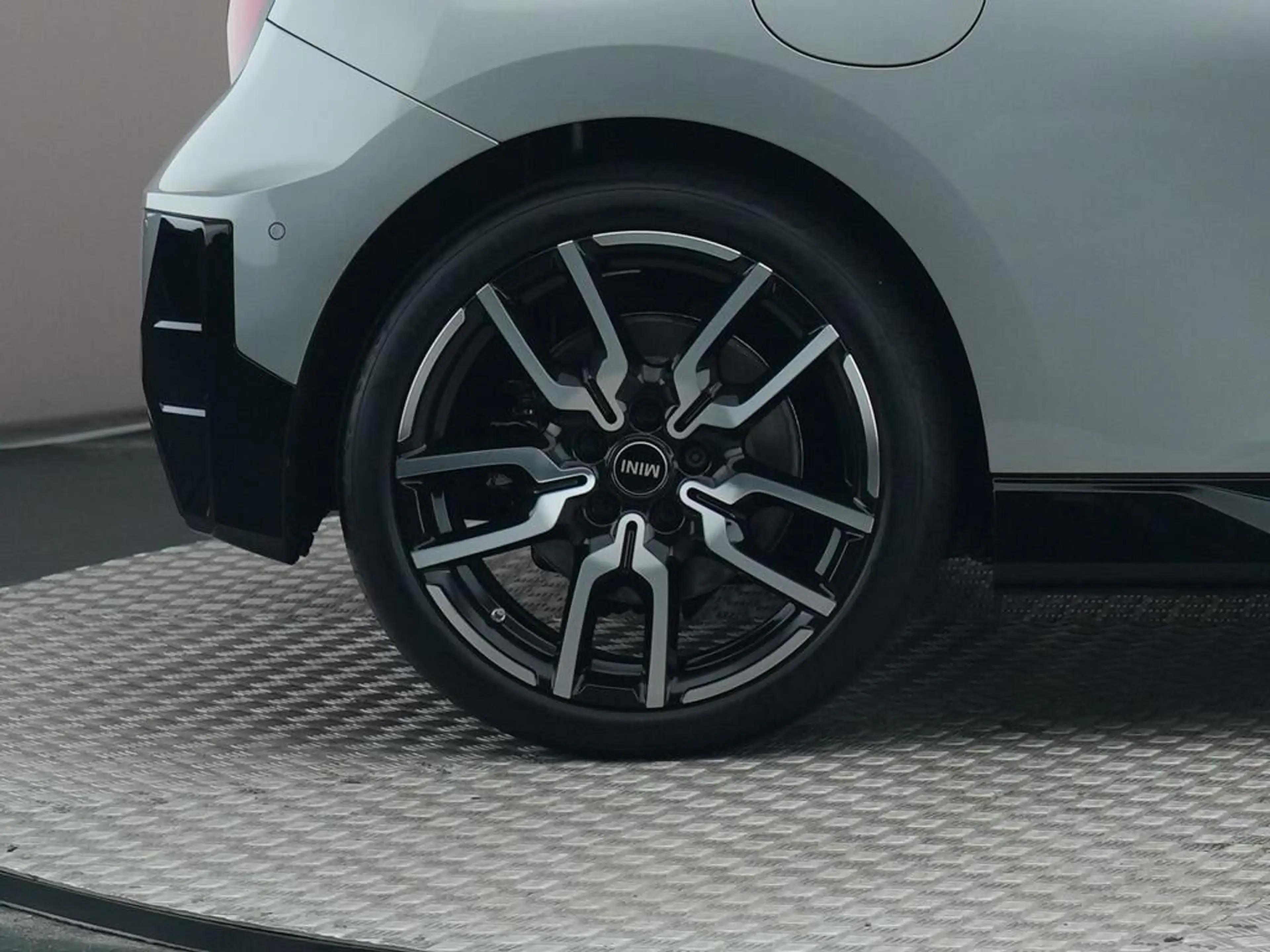 MINI John Cooper Works E 3-Deurs Cooper M 40.7 kWh — photo 15