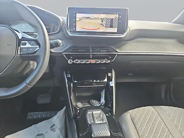 Peugeot 2008 view 13