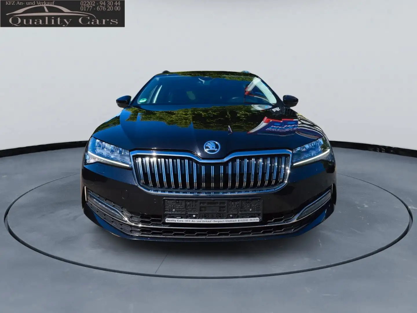 Skoda Superb Combi Style TDI 150PS Leder, Navi, Schwarz - 1