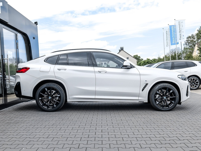 BMW X4 xDrive20d M Sport HUD PANO ACC AHK RFK NAVI — photo 10