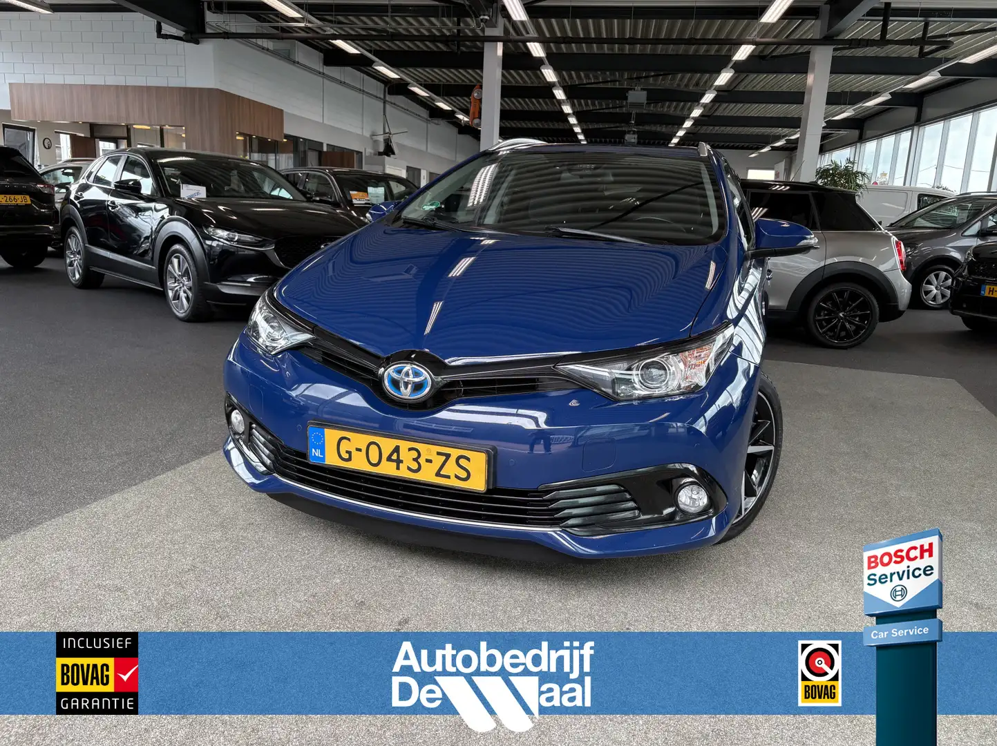 Toyota Auris Touring Sports 1.8 Hybrid Dynamic Ultimate KEYLESS Albastru - 1