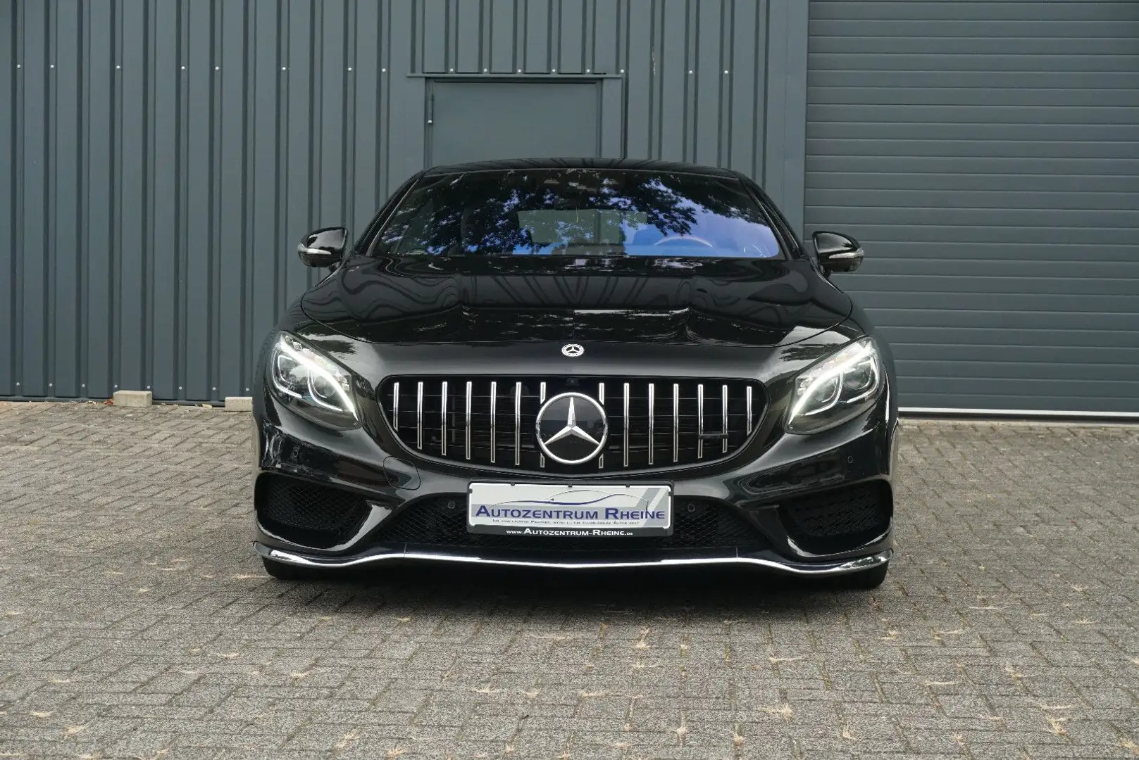 Mercedes-Benz S 560 AMG Coupé 4M PANO HUD Burmester 360° Noir - 2