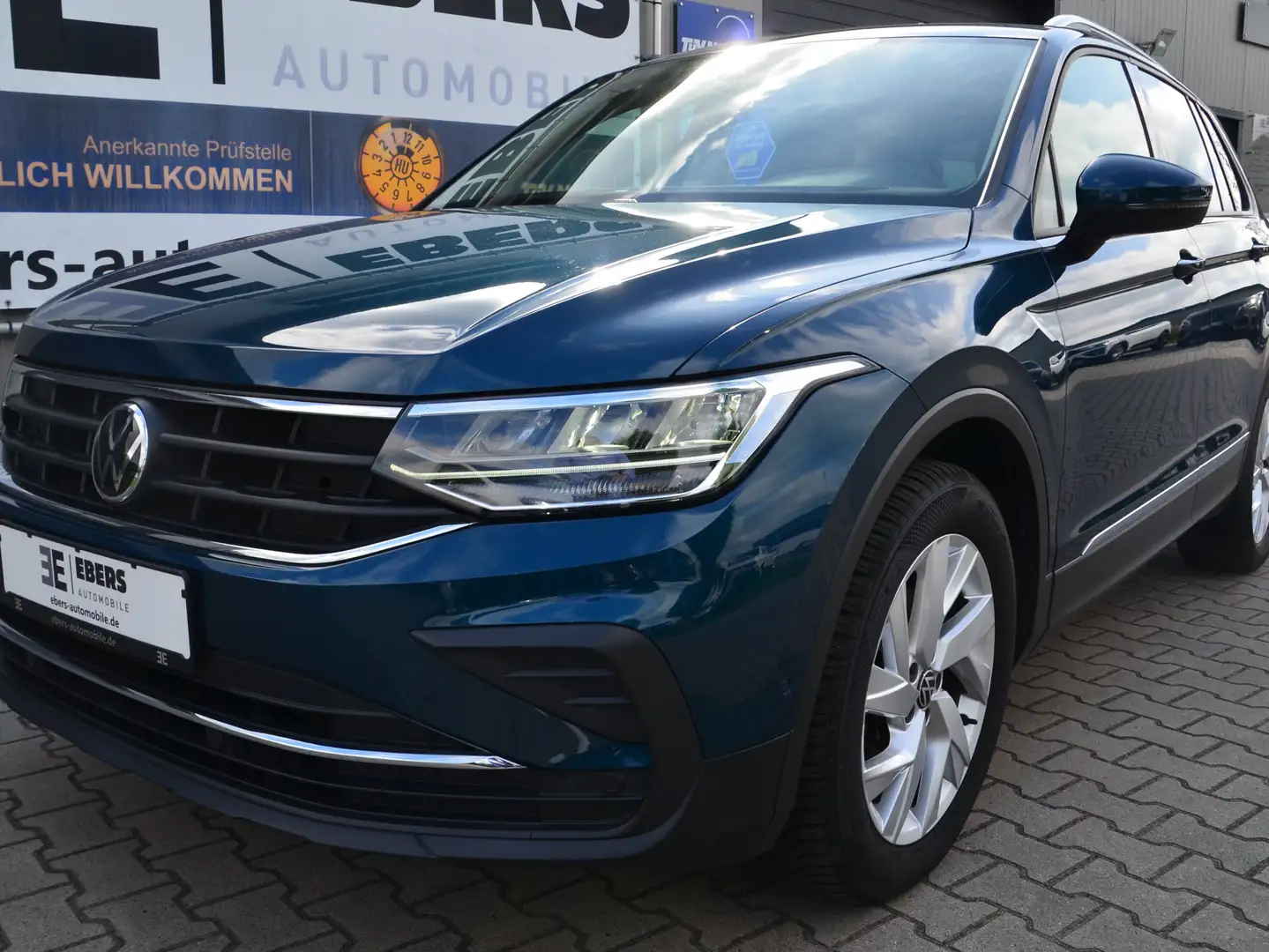 Volkswagen Tiguan 1.5 TSI PANO/AHK/LED/APP/PDC/WINTERPAKET Blu/Azzurro - 1
