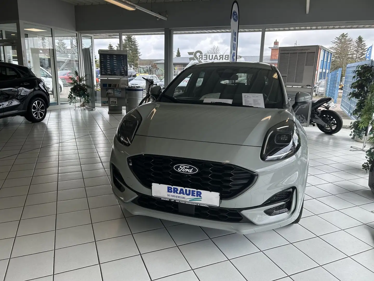 Ford Puma ST -Line Grijs - 1